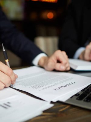 businessman-reading-contract-closeupcompresssssss businessman-reading-contract-closeupcompresssssss