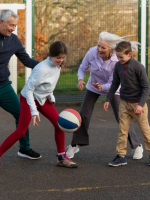 full-shot-family-playing-basketball full-shot-family-playing-basketball